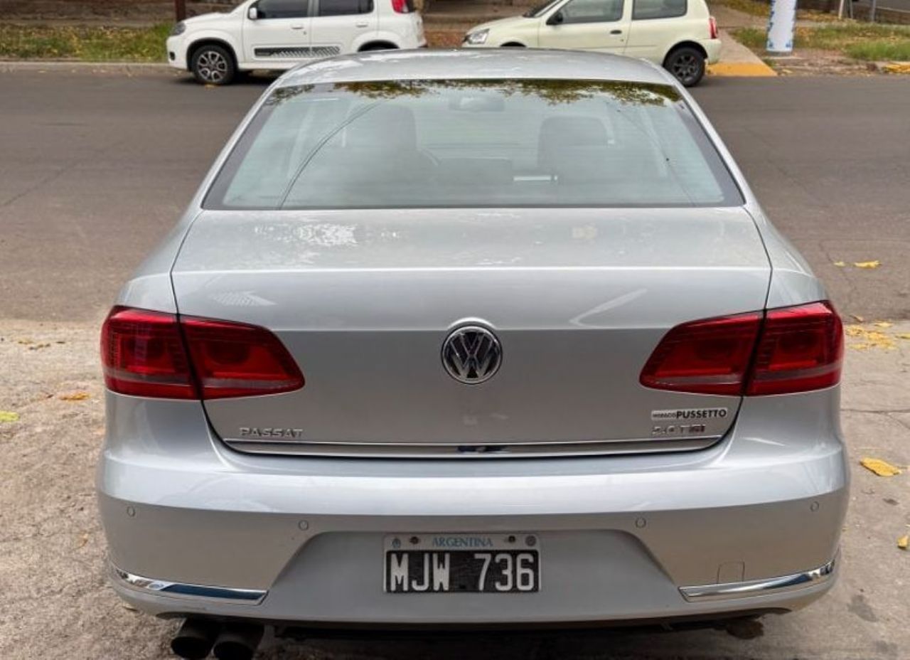 Volkswagen Passat Usado en Mendoza, deRuedas