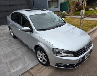 Volkswagen Passat Usado en Mendoza Financiado