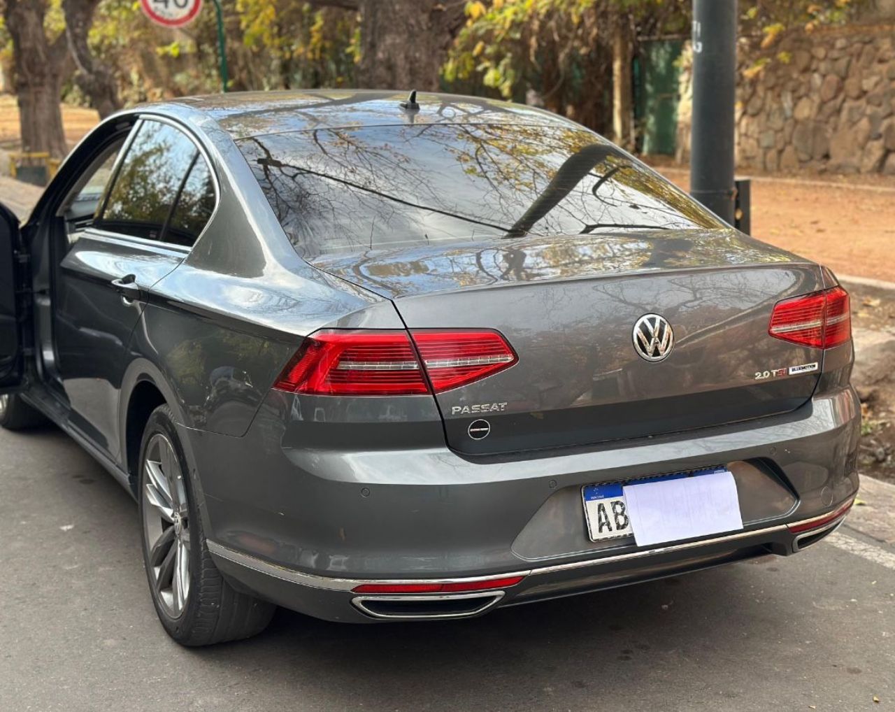 Volkswagen Passat Usado en Mendoza, deRuedas