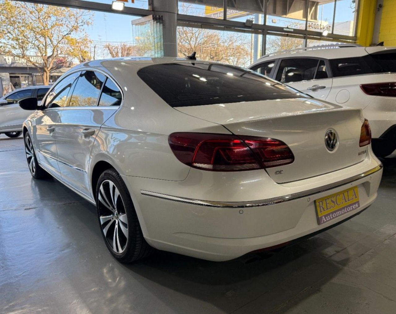 Volkswagen Passat Usado Financiado en Córdoba, deRuedas