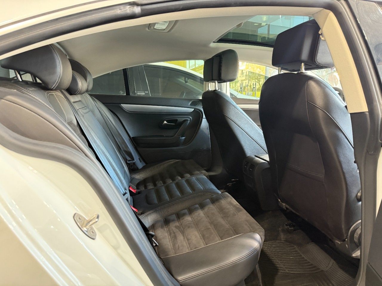 Volkswagen Passat Usado Financiado en Córdoba, deRuedas
