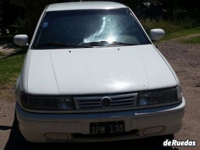 Volkswagen Pointer Usado en Mendoza, deRuedas