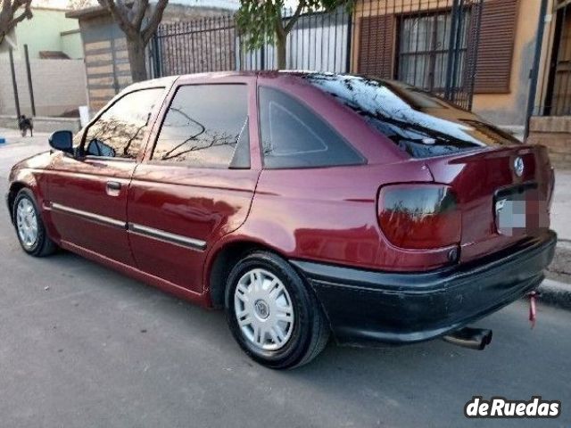 Volkswagen Pointer Usado en Mendoza, deRuedas