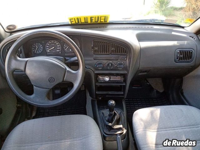 Volkswagen Pointer Usado en Mendoza, deRuedas