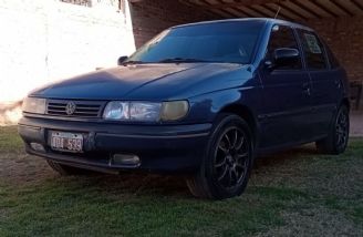 Volkswagen Pointer Usado en Mendoza