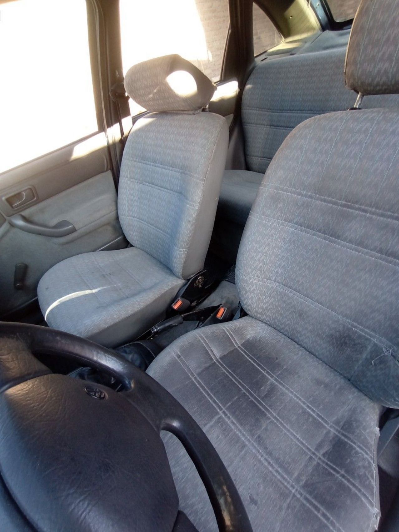 Volkswagen Pointer Usado en Mendoza, deRuedas