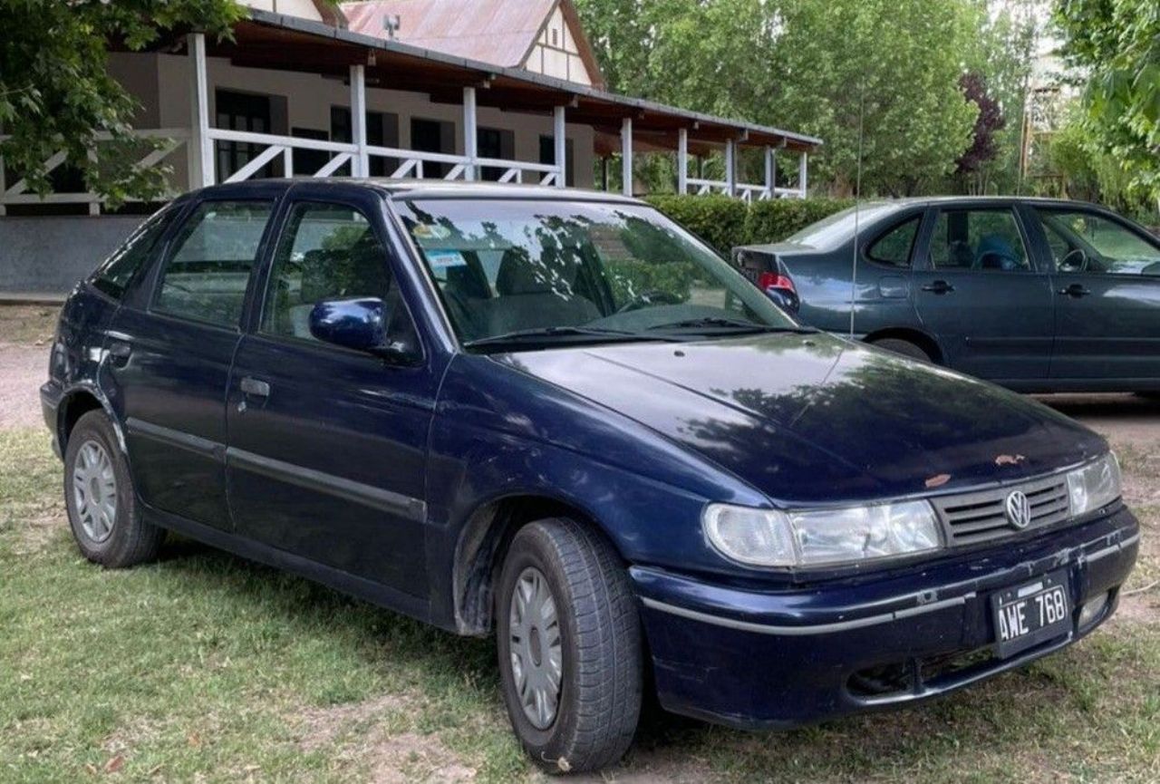 Volkswagen Pointer Usado en Mendoza, deRuedas