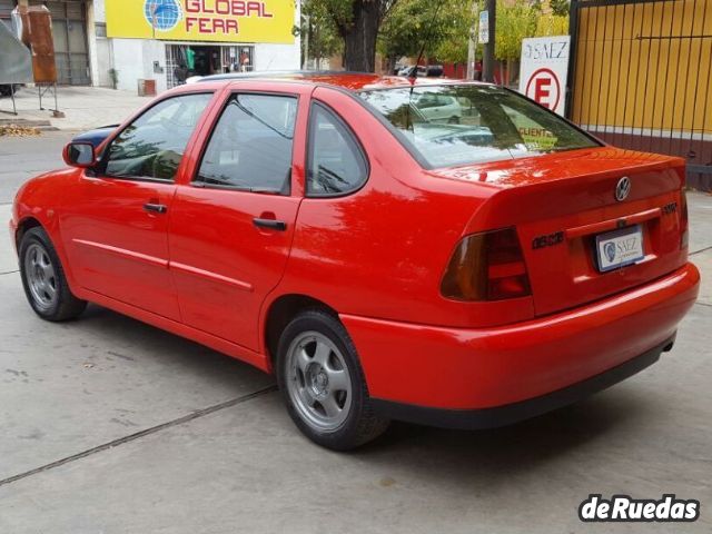 Volkswagen Polo Usado en Mendoza, deRuedas