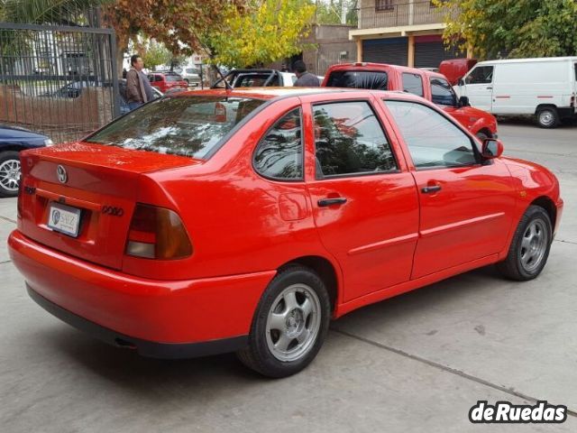 Volkswagen Polo Usado en Mendoza, deRuedas