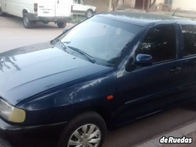 Volkswagen Polo Usado en Mendoza, deRuedas