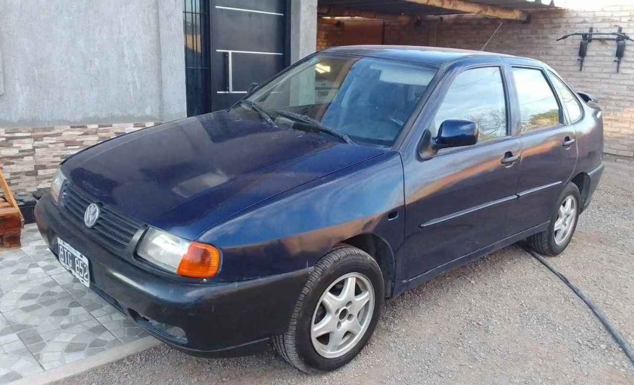 Volkswagen Polo Usado en Mendoza, deRuedas