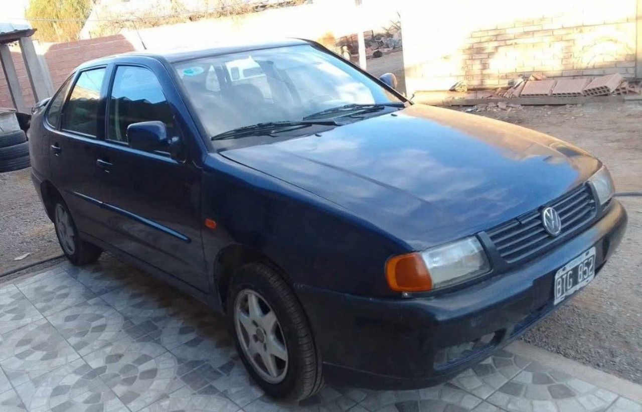 Volkswagen Polo Usado en Mendoza, deRuedas
