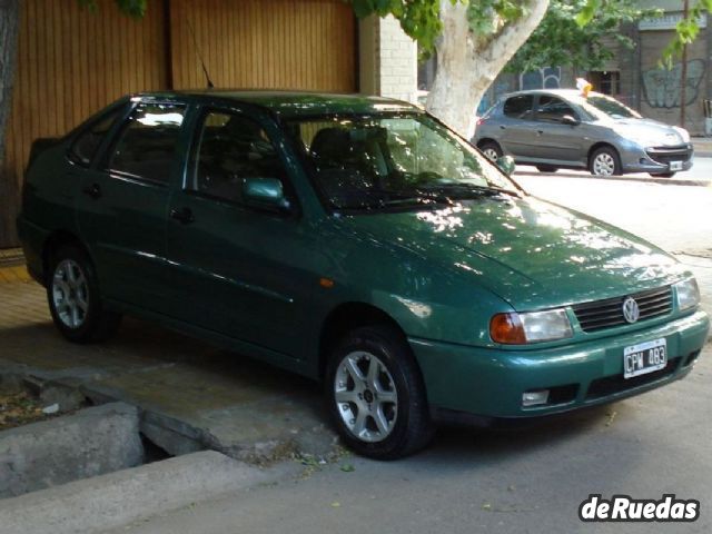 Volkswagen Polo Usado en Mendoza, deRuedas