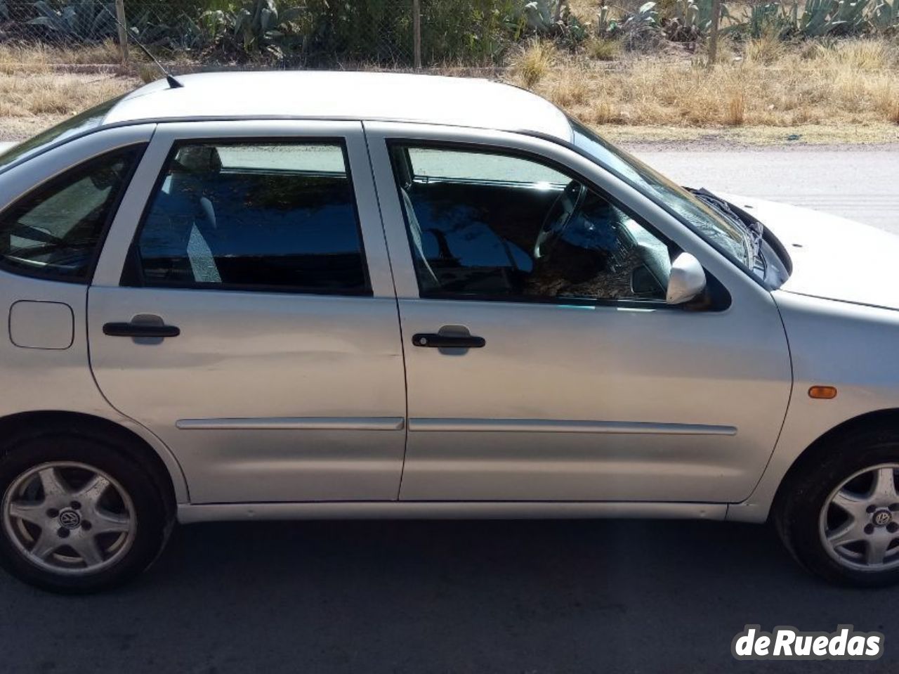 Volkswagen Polo Usado en Mendoza, deRuedas