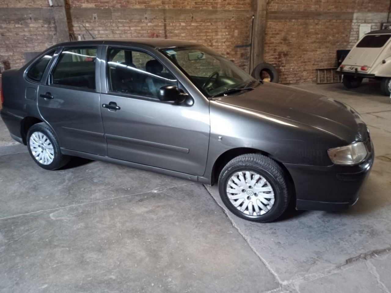 Volkswagen Polo Usado en Mendoza, deRuedas