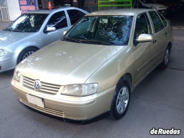 Volkswagen Polo Usado en Mendoza, deRuedas