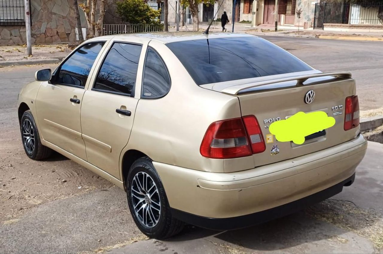 Volkswagen Polo Usado en Mendoza, deRuedas
