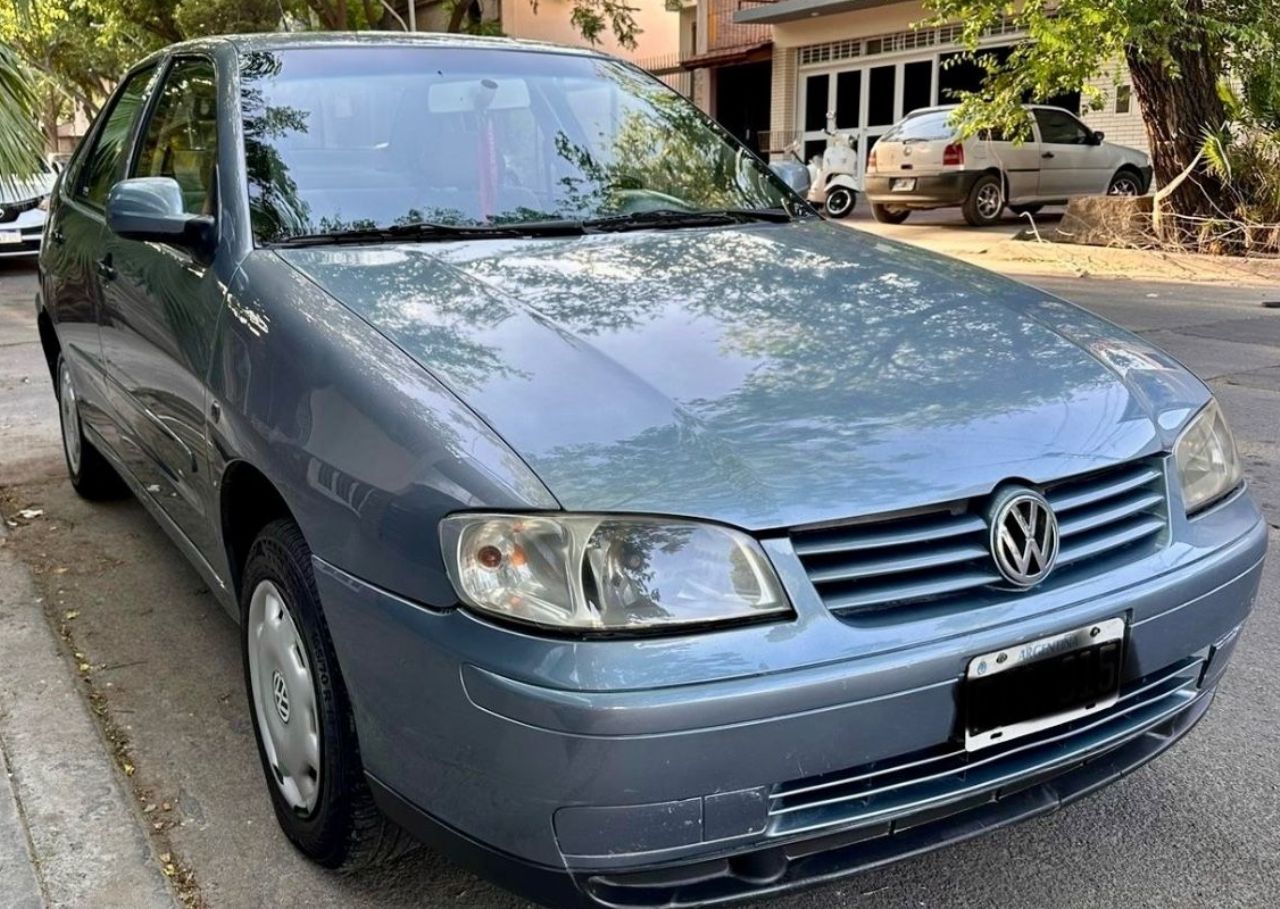 Volkswagen Polo Usado en Mendoza, deRuedas