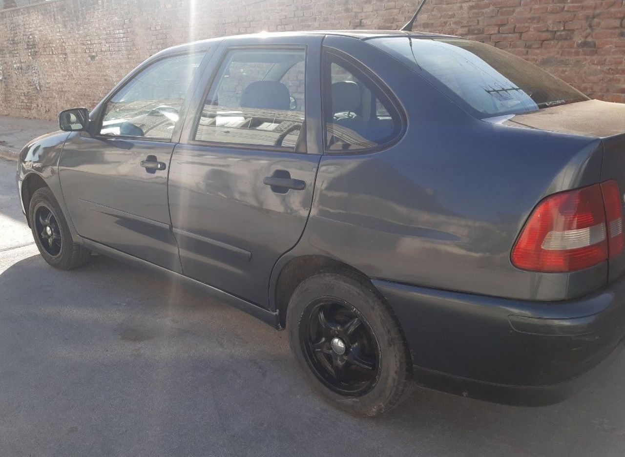 Volkswagen Polo Usado en Córdoba, deRuedas