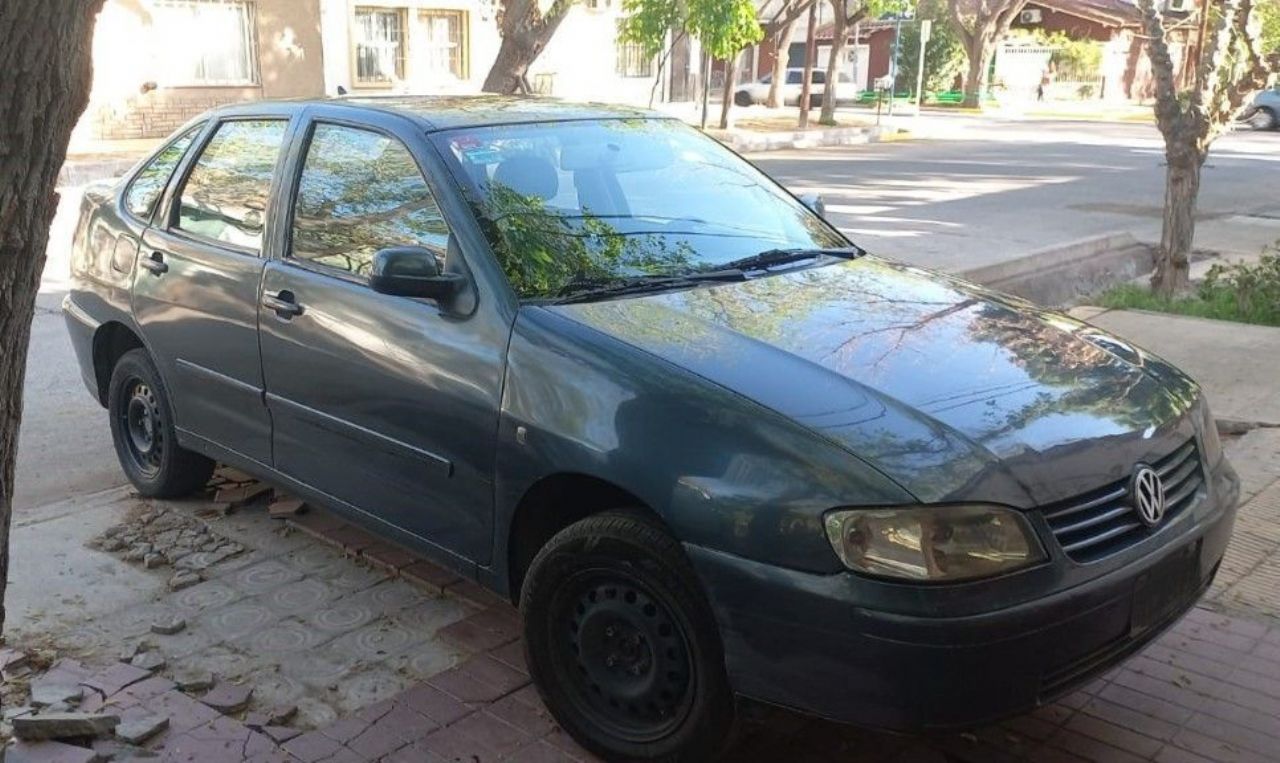 Volkswagen Polo Usado en Mendoza, deRuedas