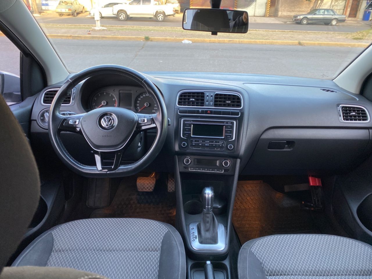 Volkswagen Polo Usado en Mendoza, deRuedas