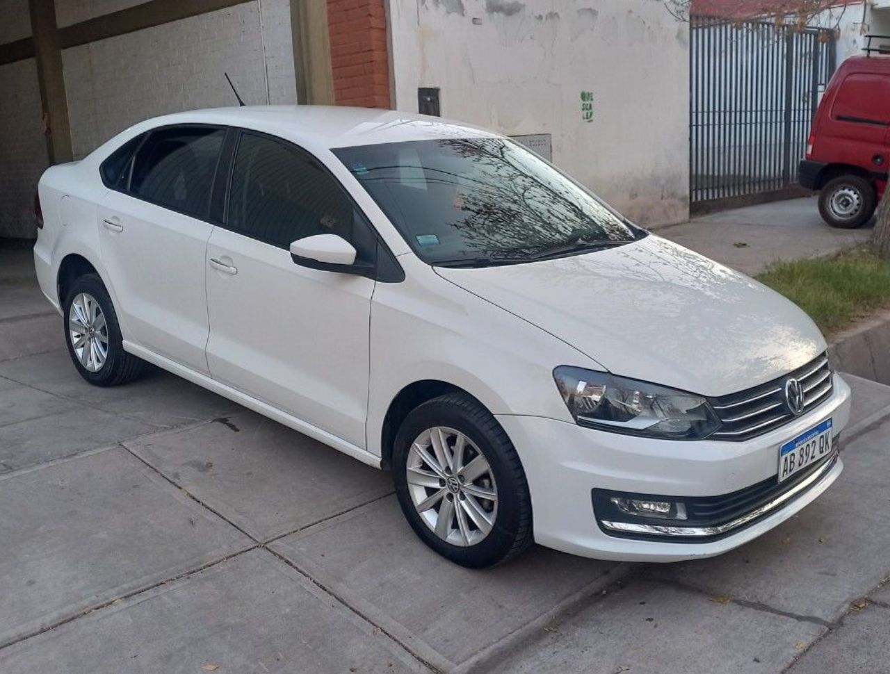 Volkswagen Polo Usado en Mendoza, deRuedas