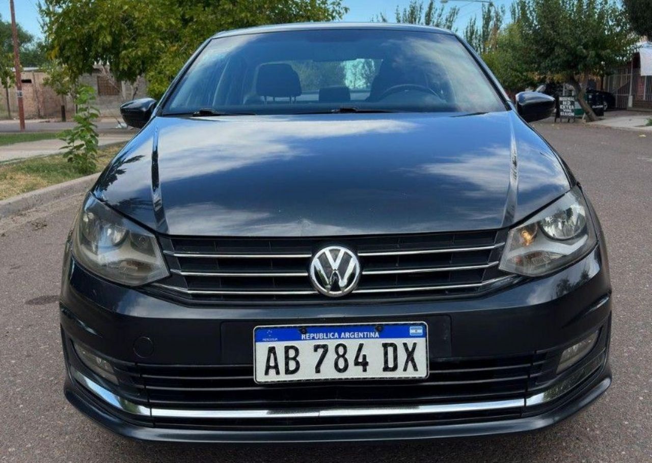 Volkswagen Polo Usado Financiado en Mendoza, deRuedas