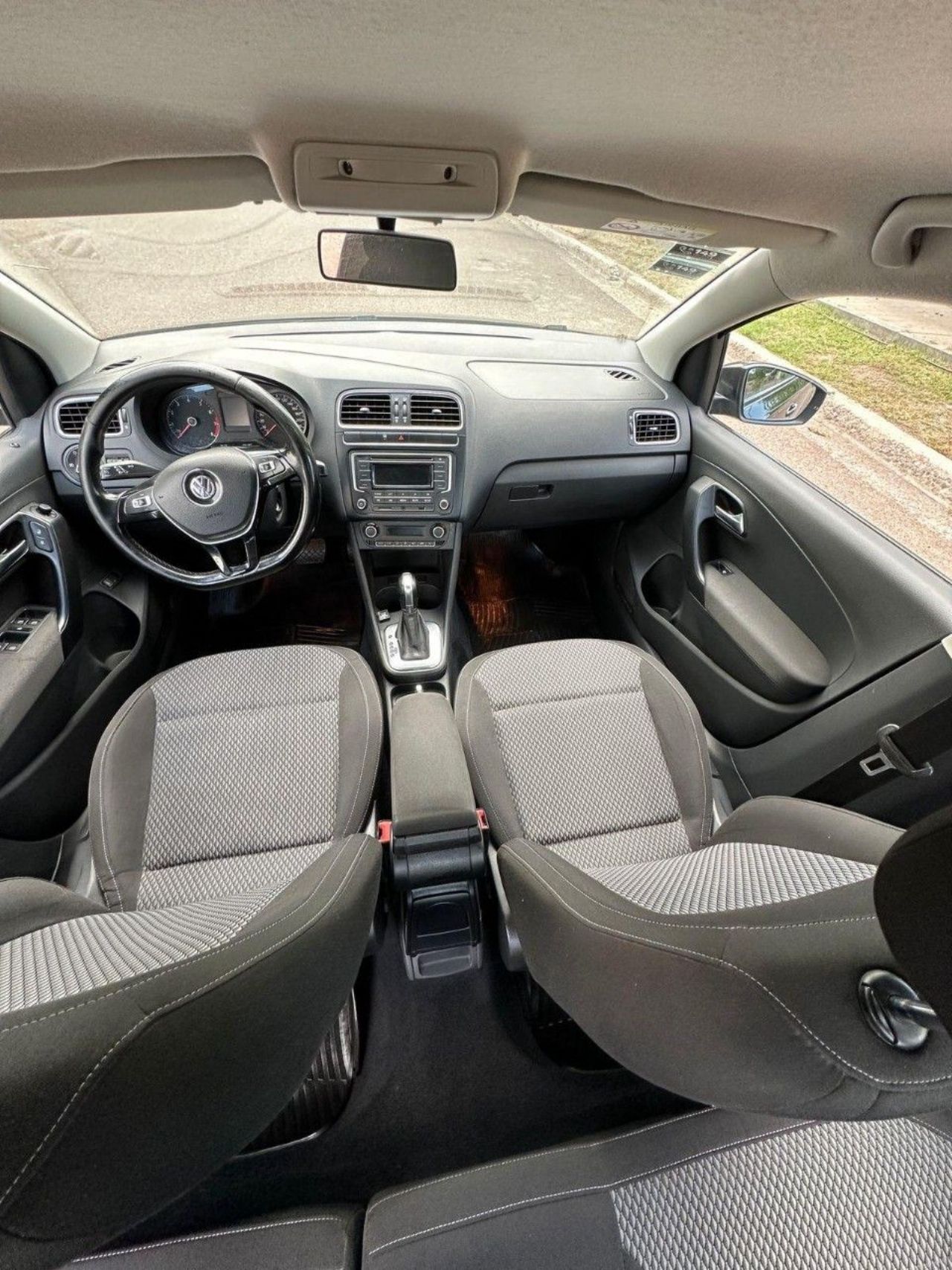 Volkswagen Polo Usado Financiado en Mendoza, deRuedas