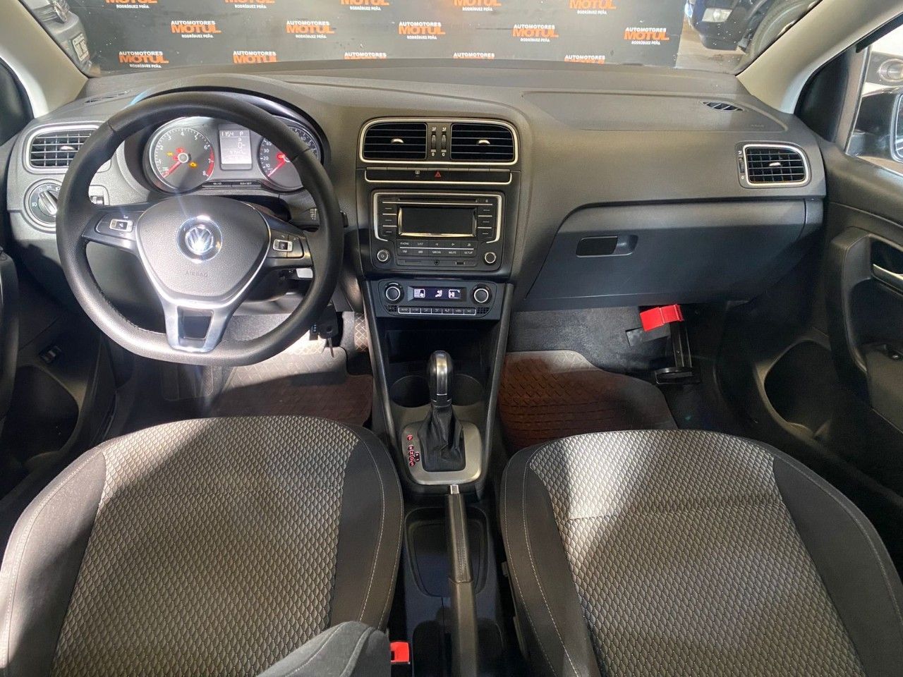 Volkswagen Polo Usado en Mendoza, deRuedas