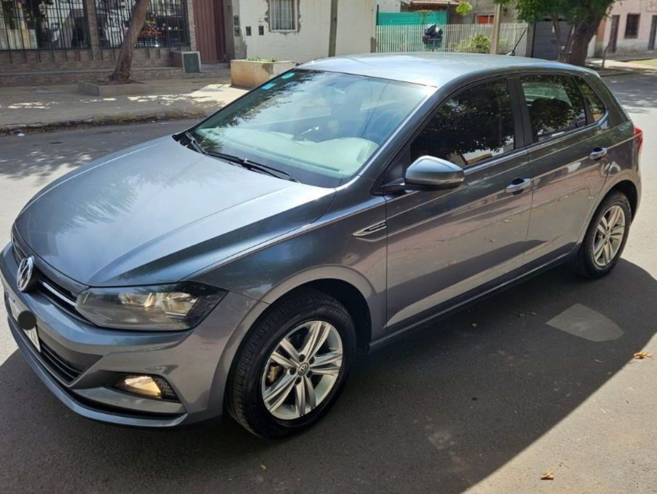 Volkswagen Polo Usado en Mendoza, deRuedas