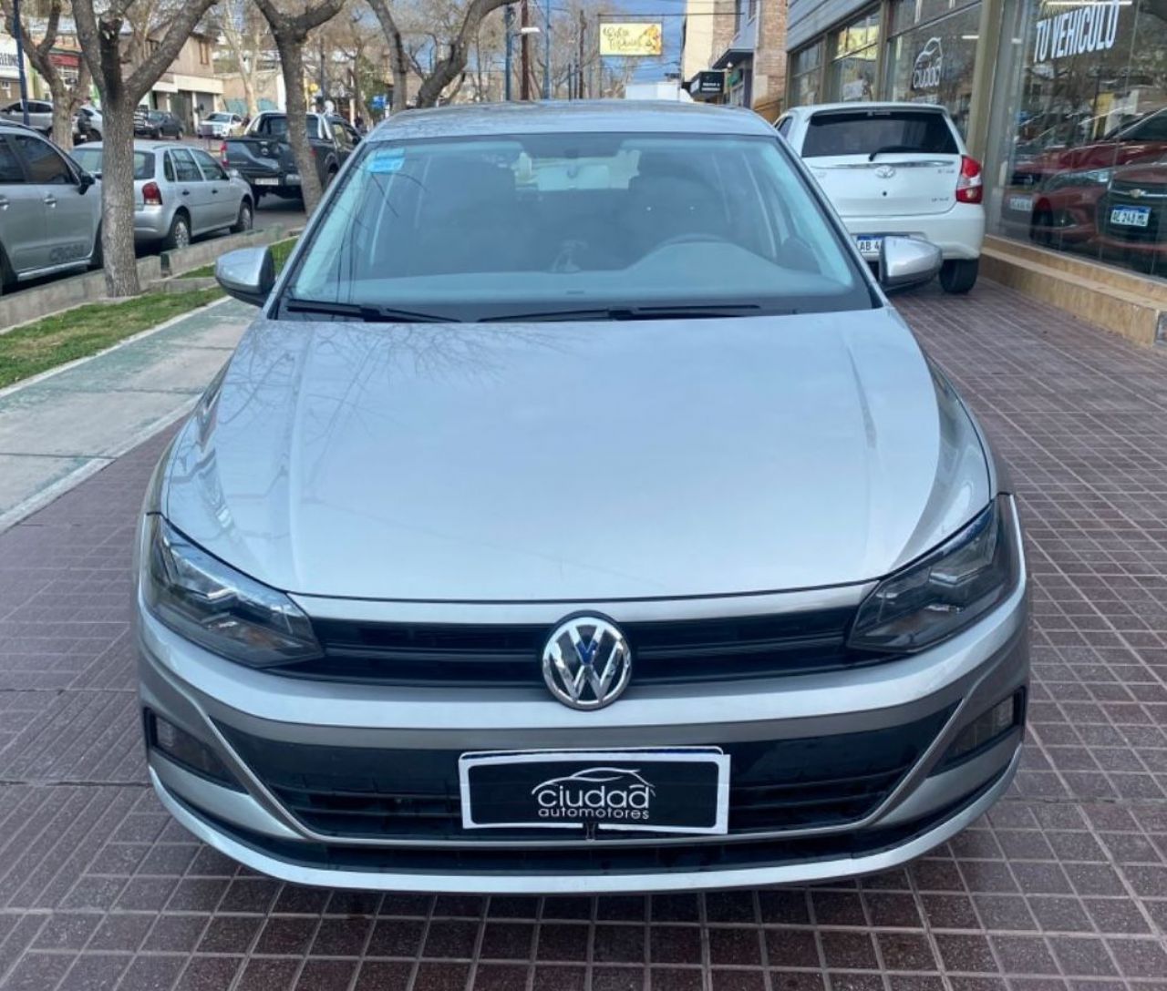 Volkswagen Polo Usado en Mendoza, deRuedas
