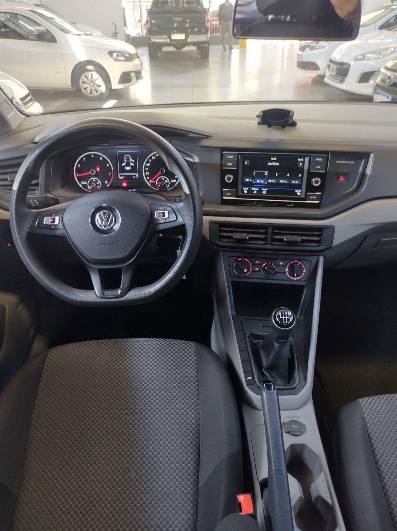 Volkswagen Polo Usado en Mendoza, deRuedas
