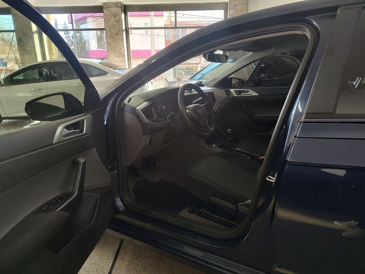 Volkswagen Polo Usado Financiado en Mendoza, deRuedas