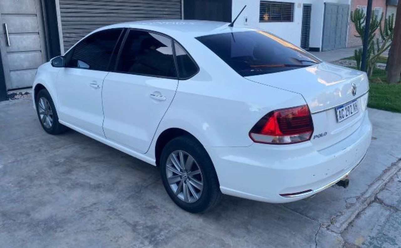 Volkswagen Polo Usado en Mendoza, deRuedas