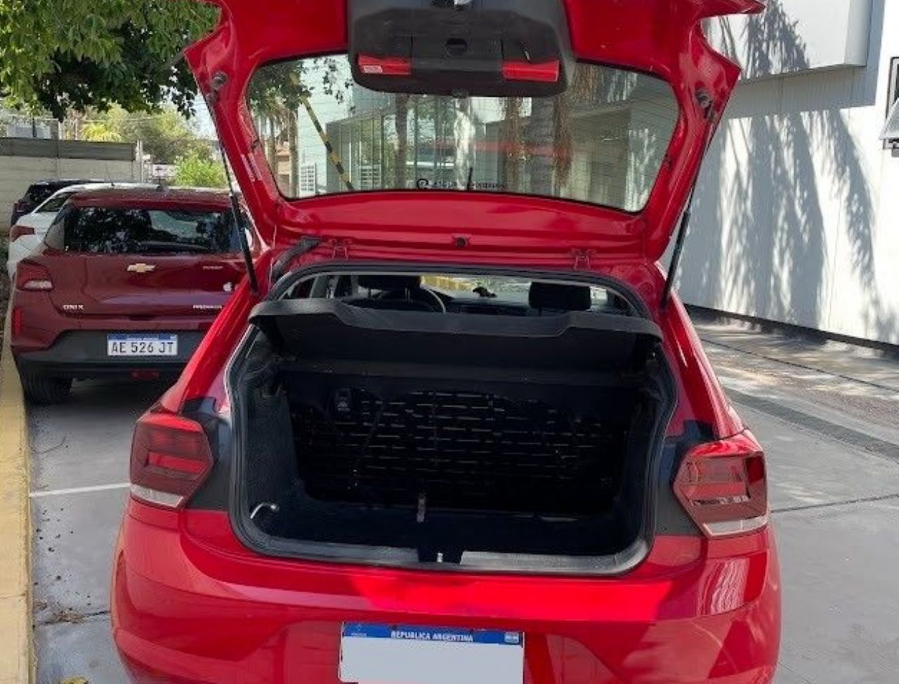 Volkswagen Polo Usado en San Juan, deRuedas