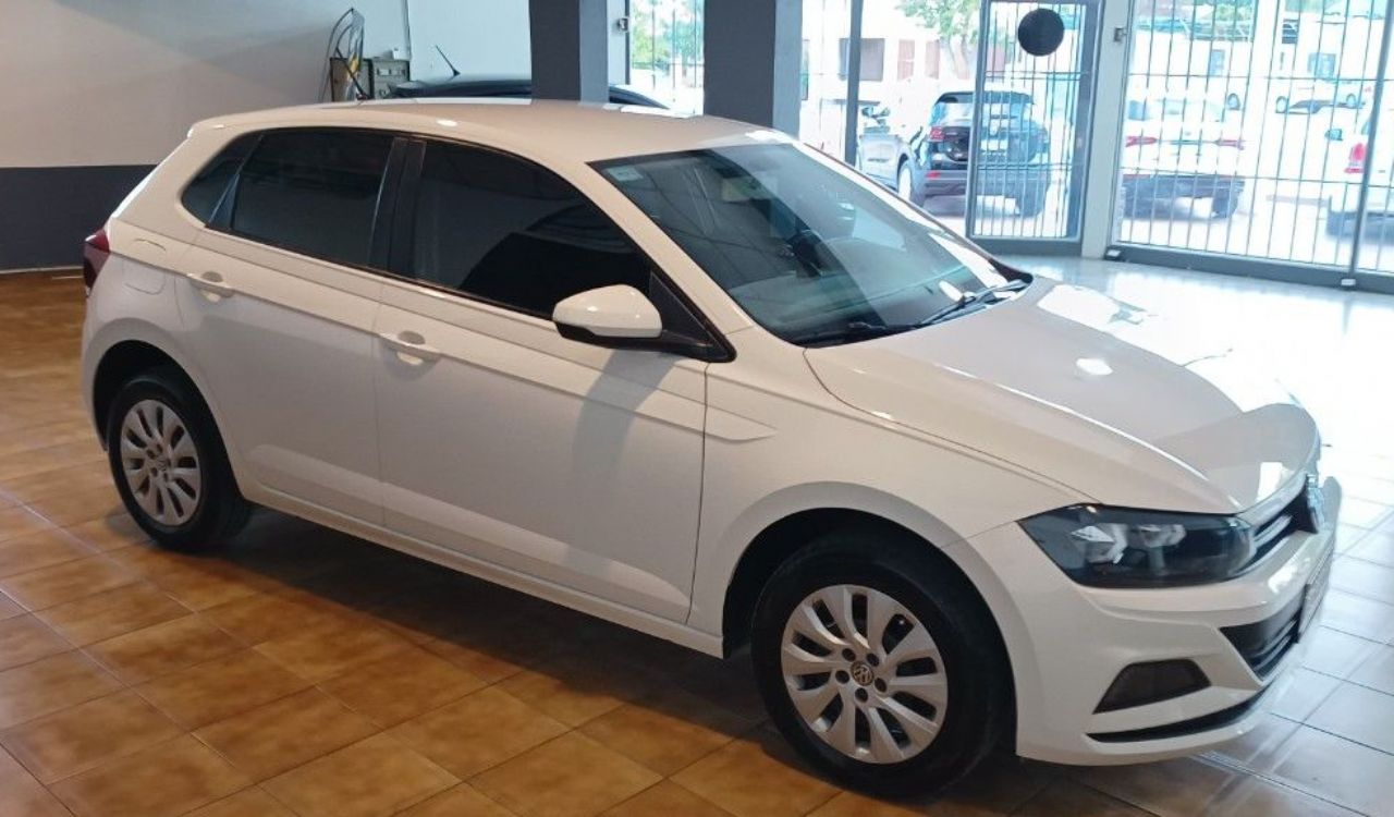 Volkswagen Polo Usado Financiado en Mendoza, deRuedas