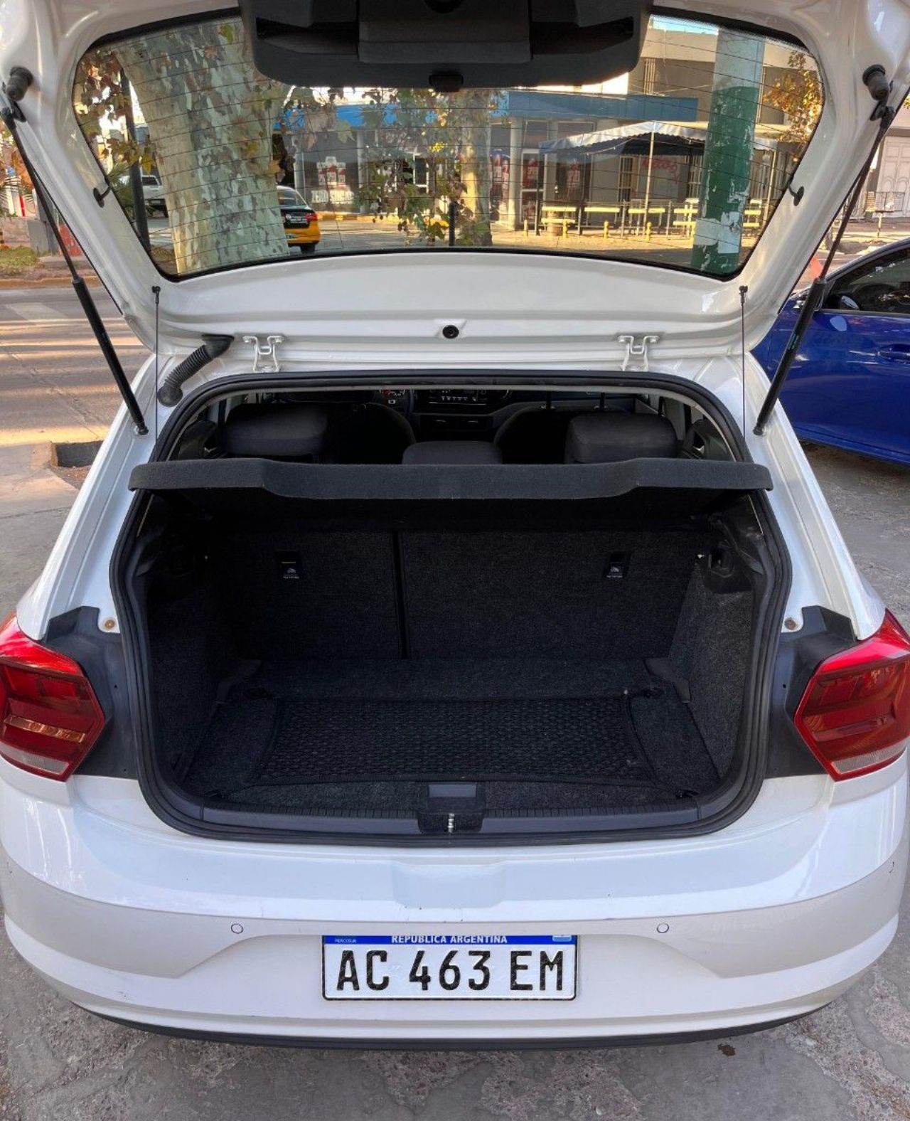 Volkswagen Polo Usado en Mendoza, deRuedas