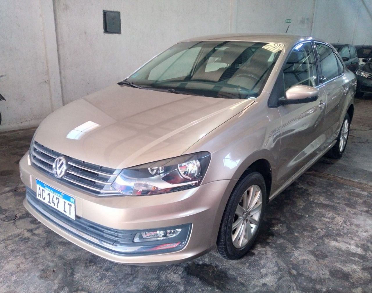 Volkswagen Polo Usado Financiado en Mendoza, deRuedas