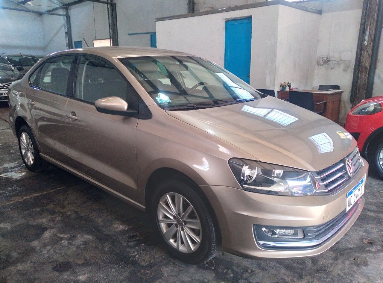 Volkswagen Polo Usado Financiado en Mendoza, deRuedas