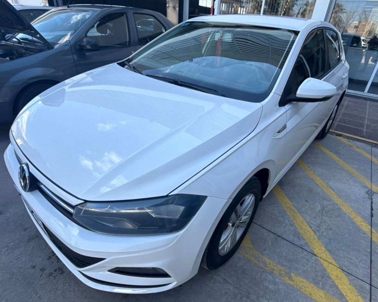 Volkswagen Polo Usado en Mendoza, deRuedas