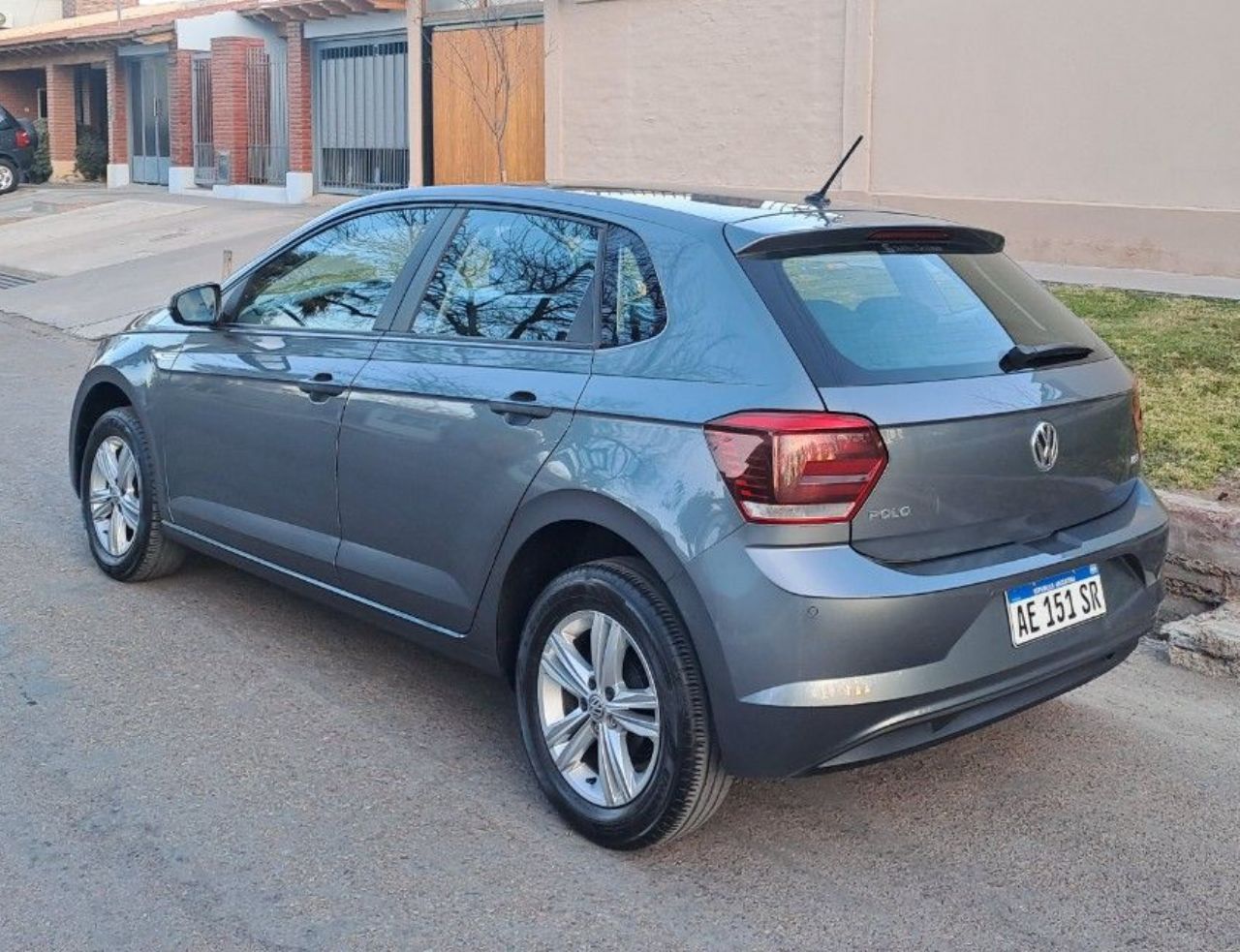 Volkswagen Polo Usado en Mendoza, deRuedas
