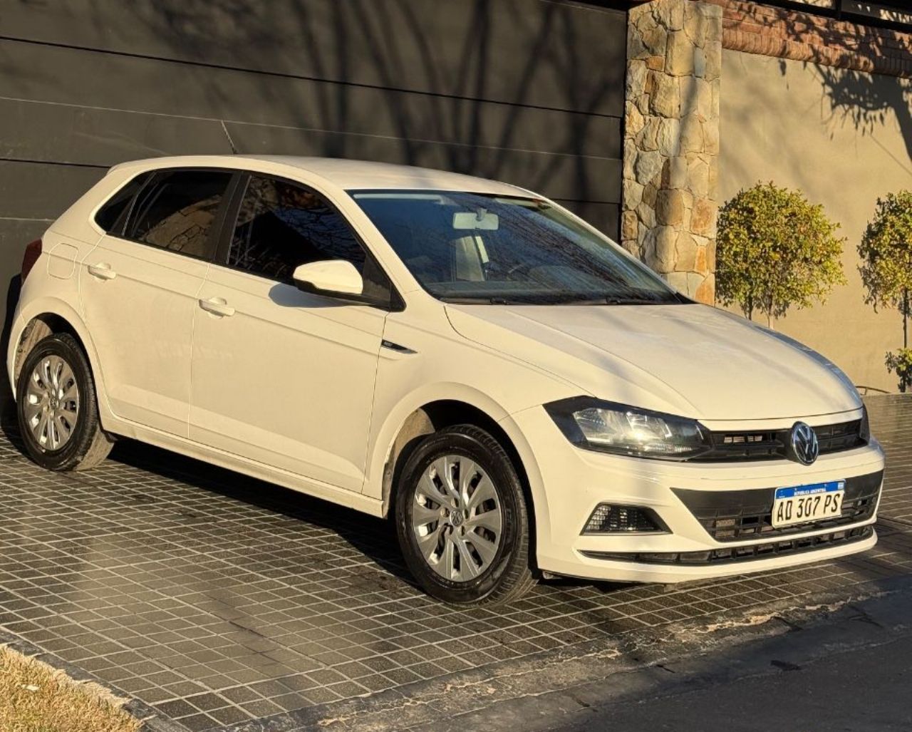 Volkswagen Polo Usado en Mendoza, deRuedas