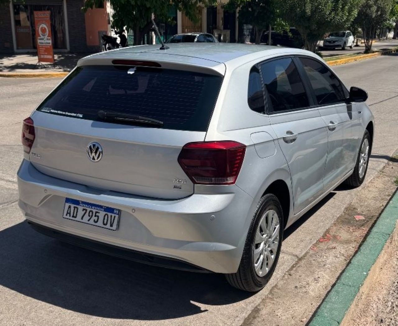 Volkswagen Polo Usado Financiado en Mendoza, deRuedas