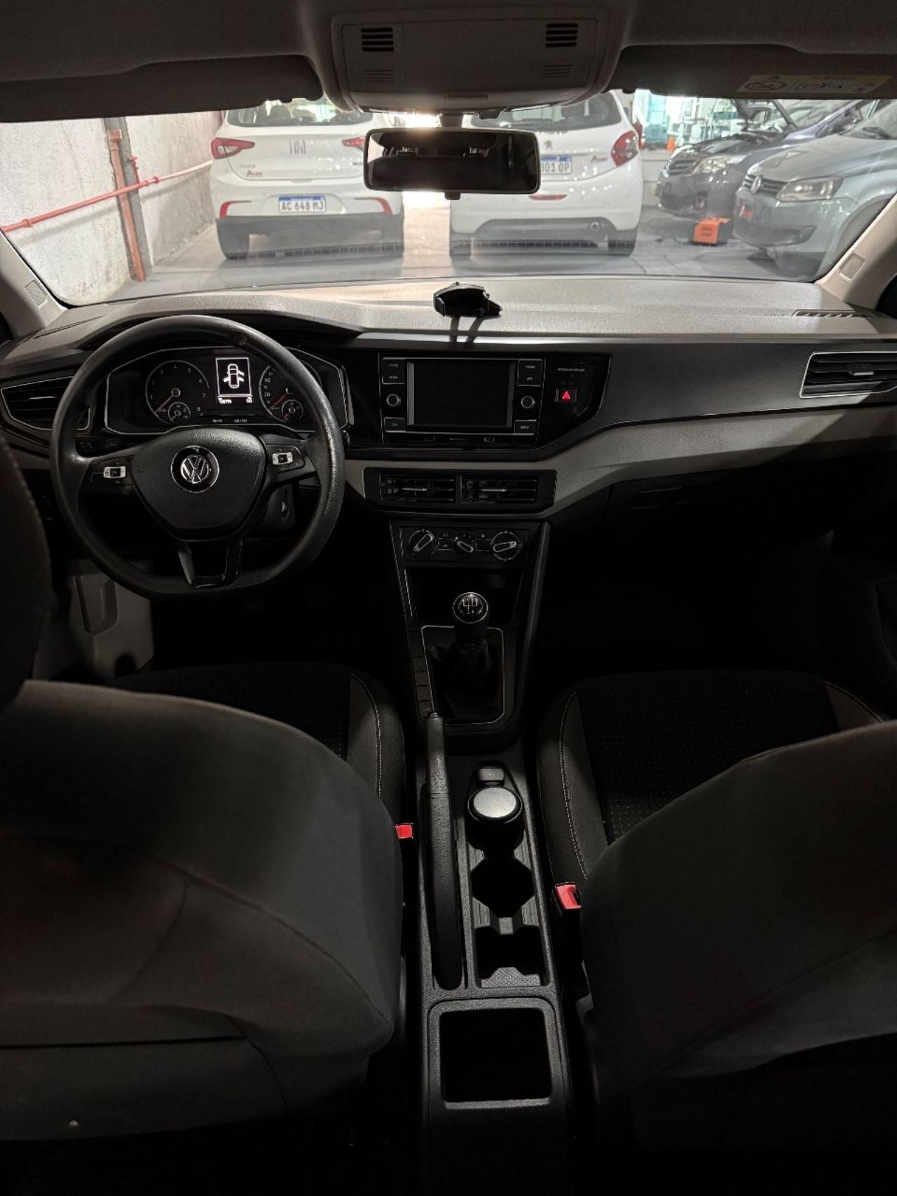 Volkswagen Polo Usado Financiado en Mendoza, deRuedas