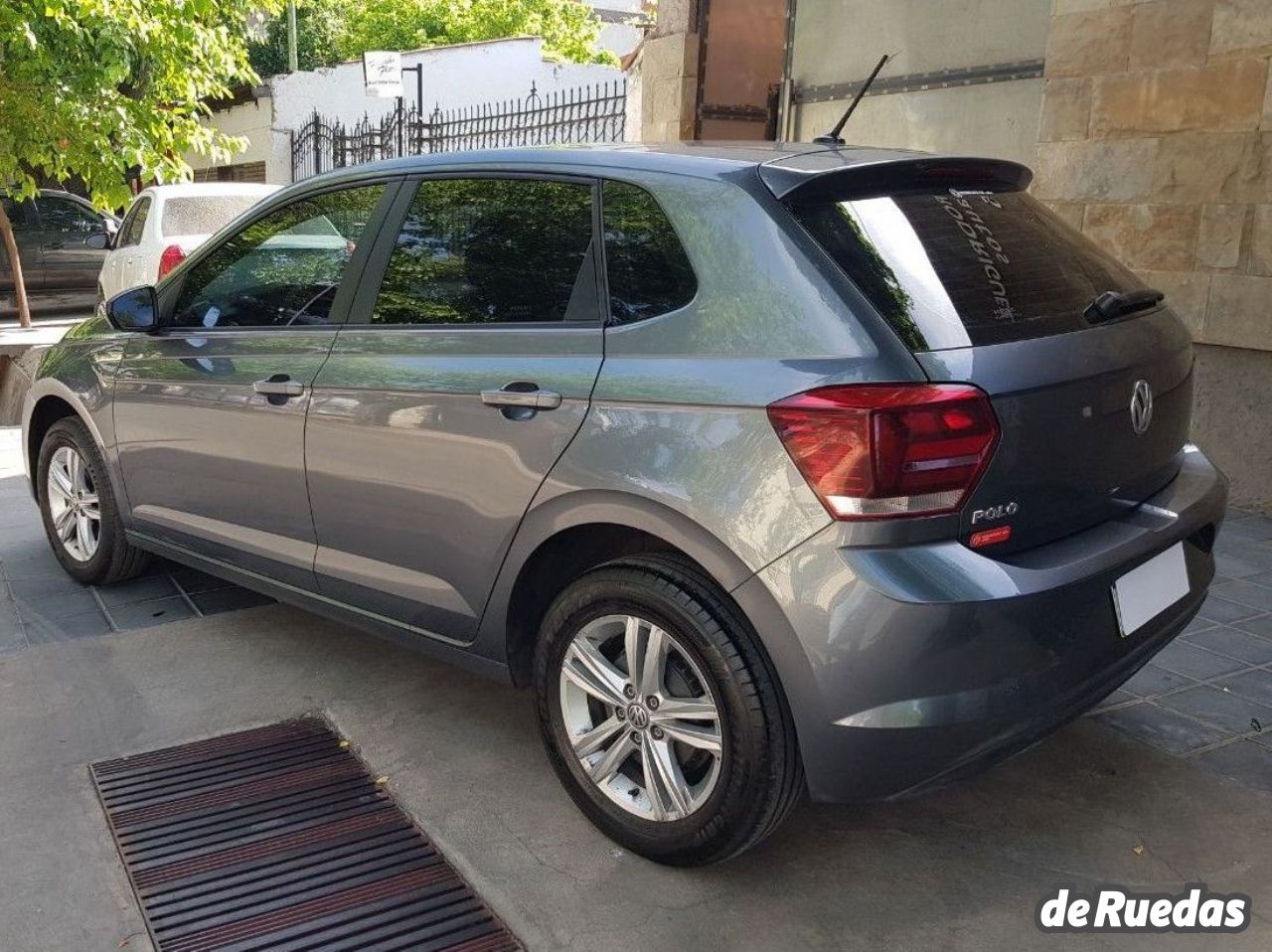 Volkswagen Polo Usado en Mendoza, deRuedas