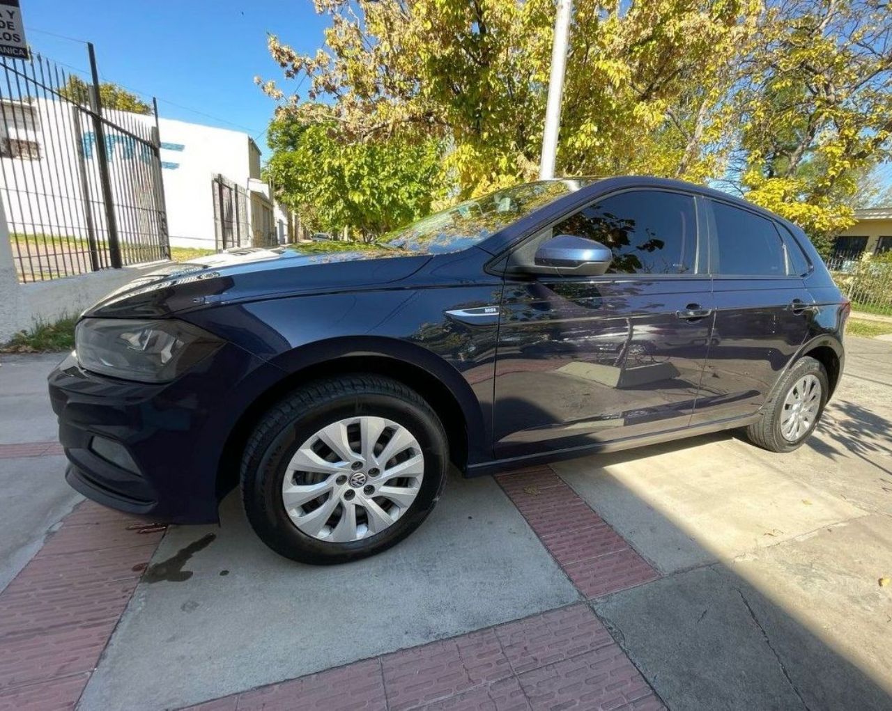 Volkswagen Polo Usado en Mendoza, deRuedas