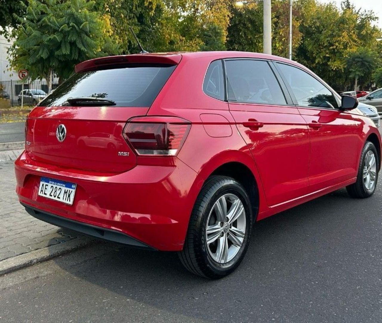 Volkswagen Polo Usado Financiado en Mendoza, deRuedas