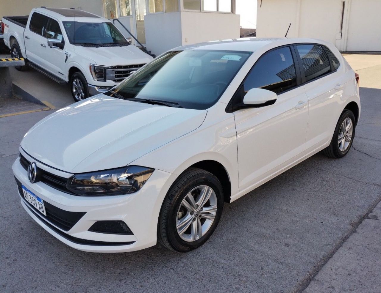 Volkswagen Polo Usado en Mendoza, deRuedas