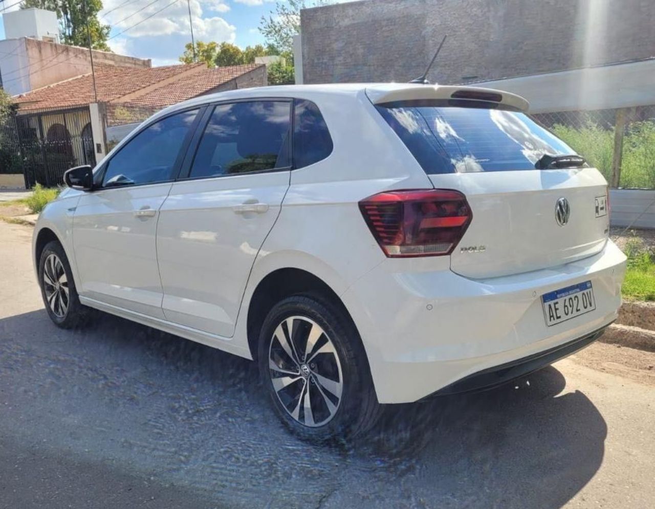 Volkswagen Polo Usado en Mendoza, deRuedas