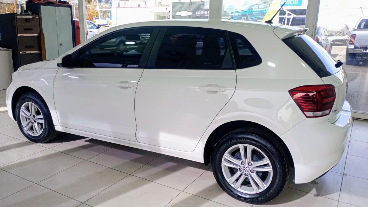 Volkswagen Polo Usado en Mendoza, deRuedas